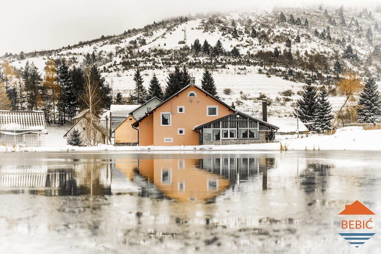 Lake House Bebic คูเปรส ภายนอก รูปภาพ